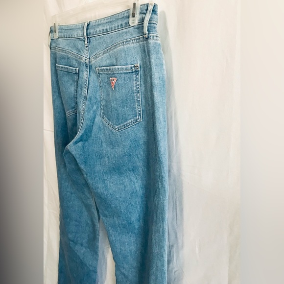 GUESS Jeans Relaxed-Fit - Picture 13 of 13